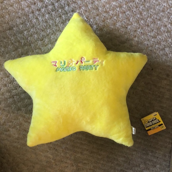 Mario plushie - Picture 2 of 3